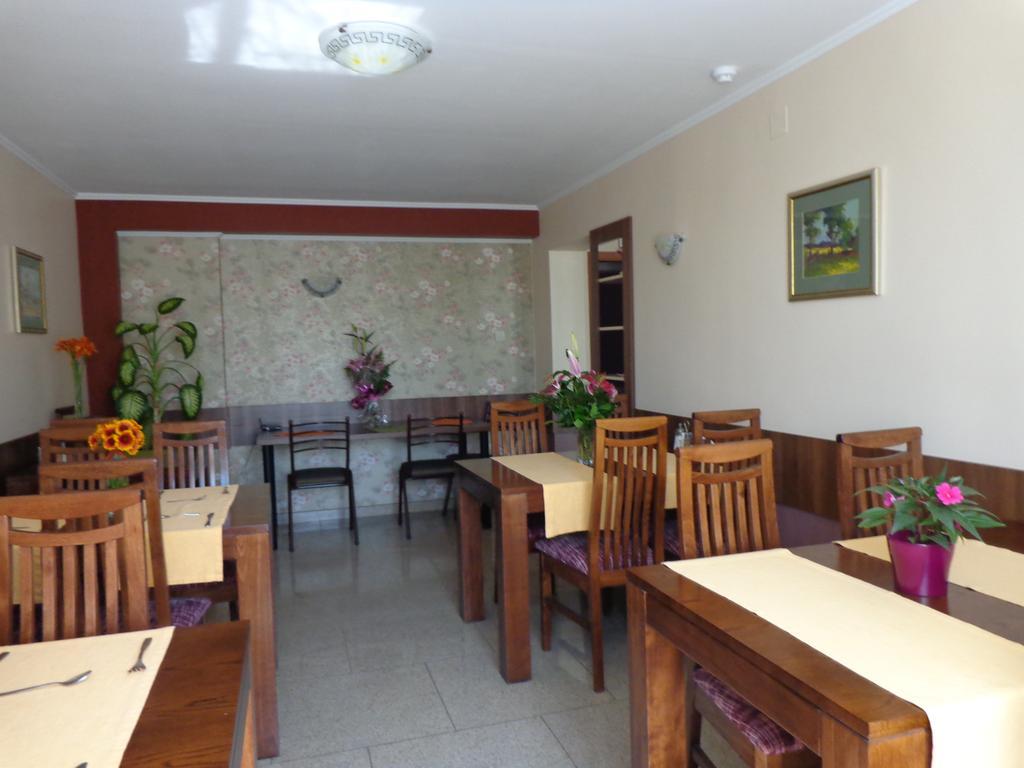 Hotel Lyra Oradea Dış mekan fotoğraf